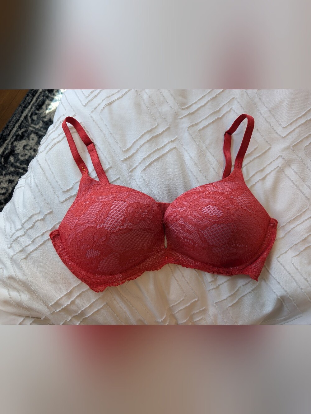 Victoria's Secret Bio-fit Lace Underwire Push-Up Bra - Red And Pink